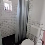 Roli Bacsi Haza *
