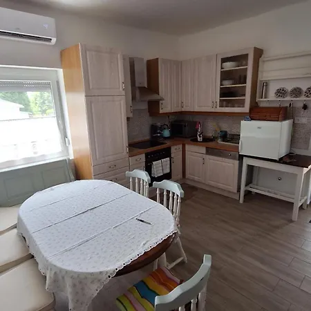 Roli Bácsi Háza * Tapolca